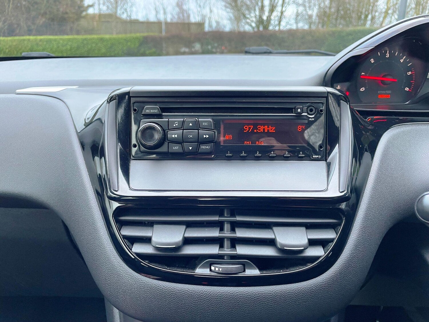 Used Peugeot 208 2012 for sale - 77478652: Photo 40