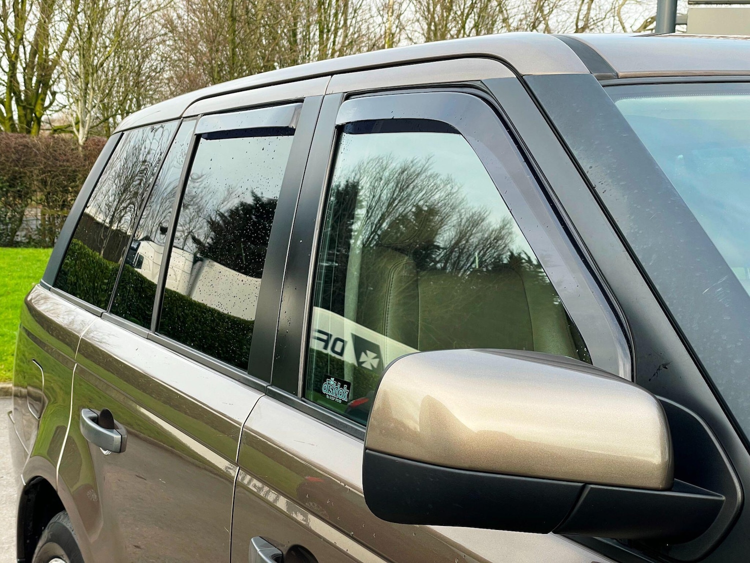 Used Land Rover Range Rover Sport 2010 for sale - 77237867: Photo 11