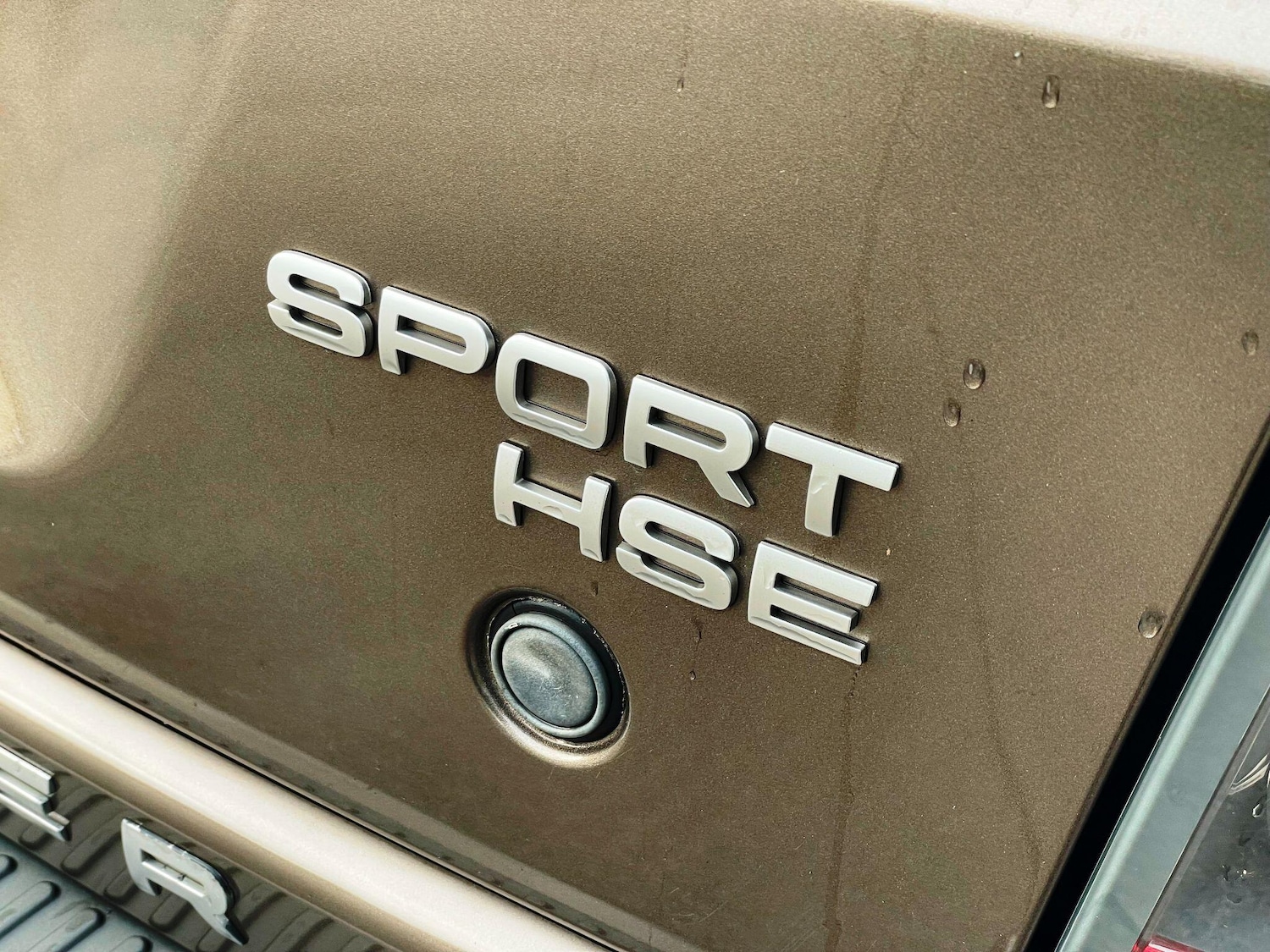 Used Land Rover Range Rover Sport 2010 for sale - 77237867: Photo 16