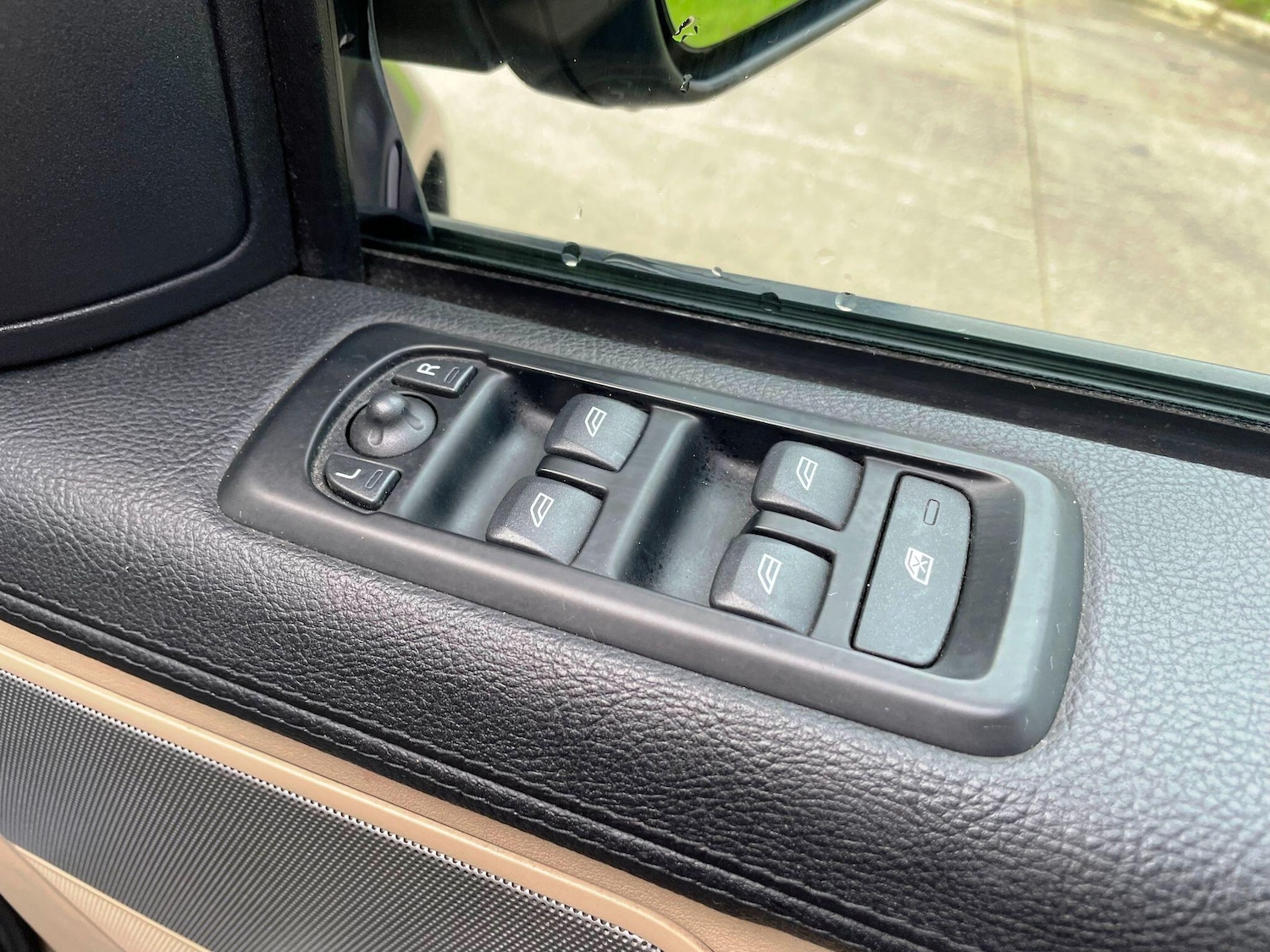 Used Land Rover Range Rover Sport 2010 for sale - 77237867: Photo 23