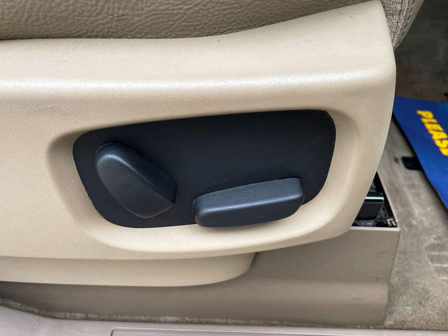 Used Land Rover Range Rover Sport 2010 for sale - 77237867: Photo 26