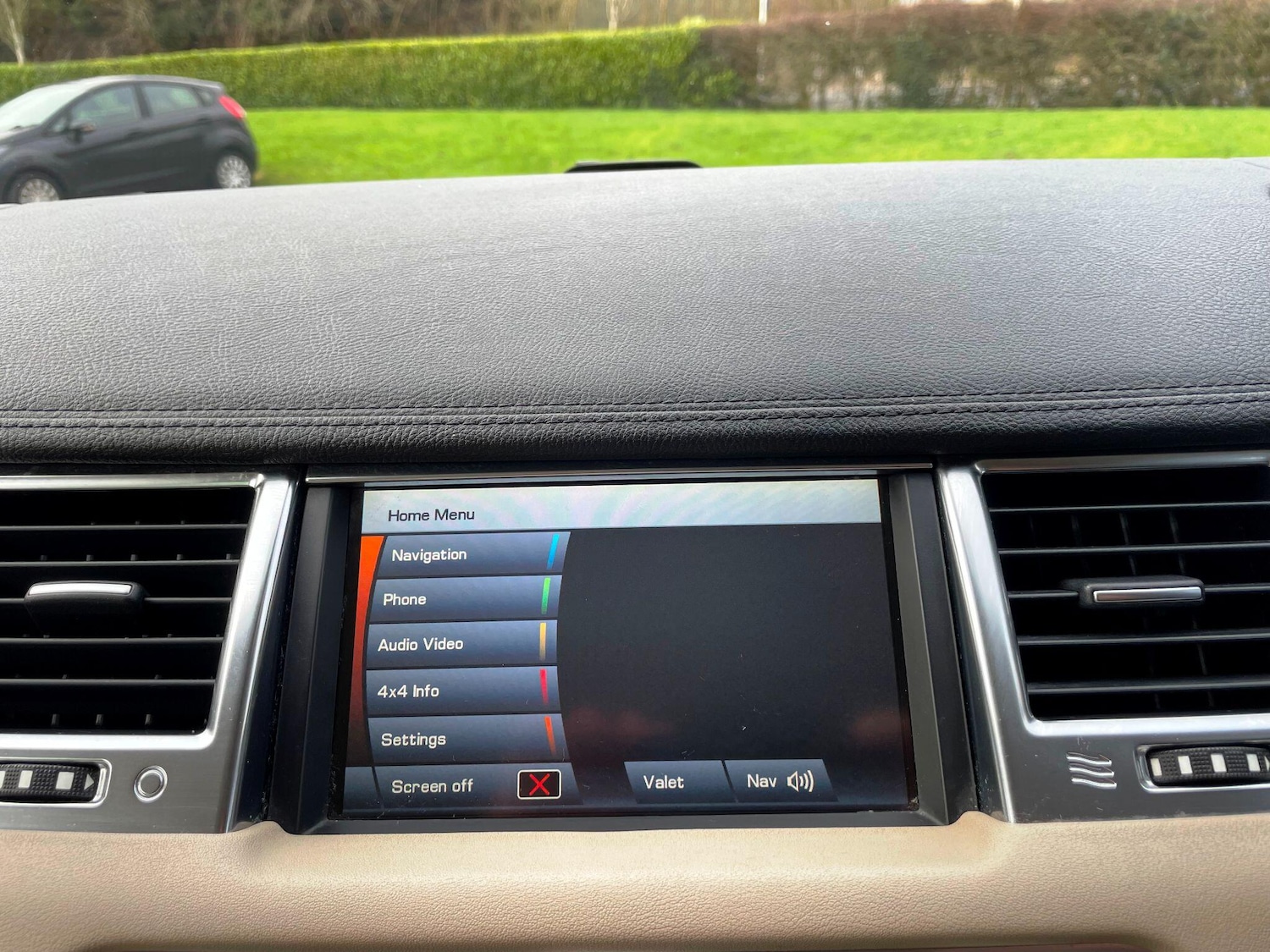 Used Land Rover Range Rover Sport 2010 for sale - 77237867: Photo 46