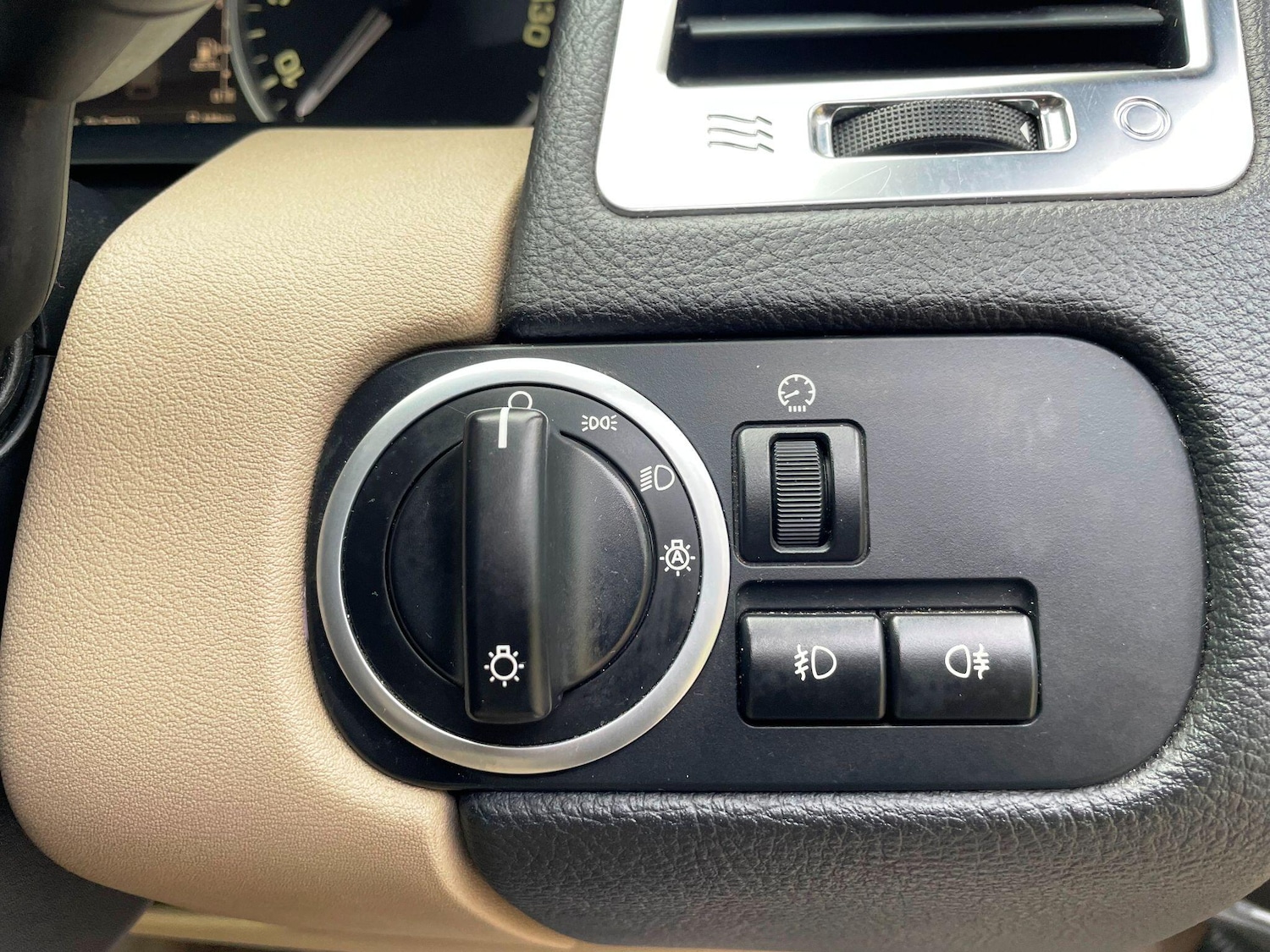 Used Land Rover Range Rover Sport 2010 for sale - 77237867: Photo 50