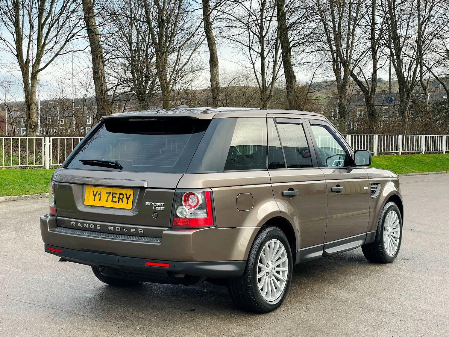 Used Land Rover Range Rover Sport 2010 for sale - 77237867: Photo 9