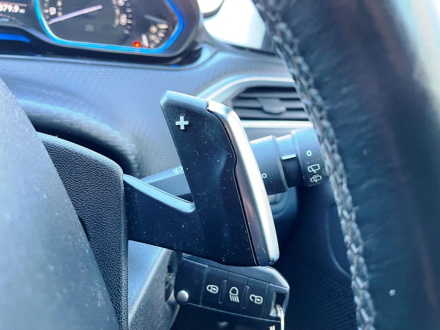 Used Peugeot 2008 2014 for sale - 77174759: Photo 23