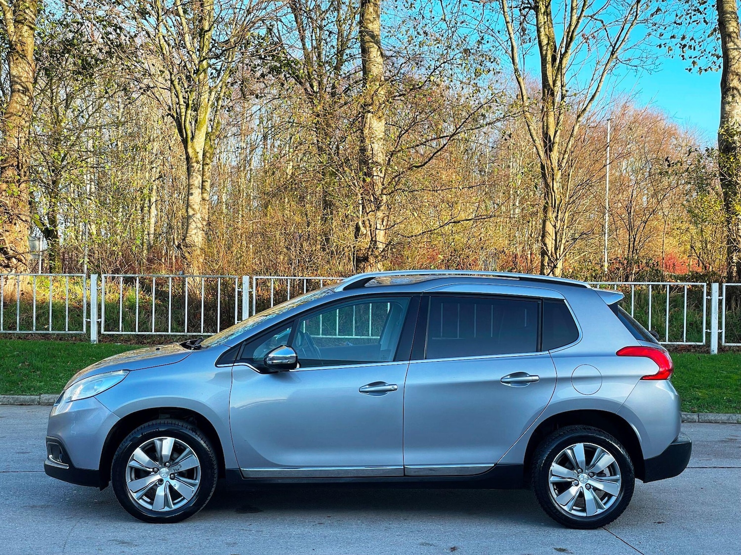 Used Peugeot 2008 2014 for sale - 77174759: Photo 8