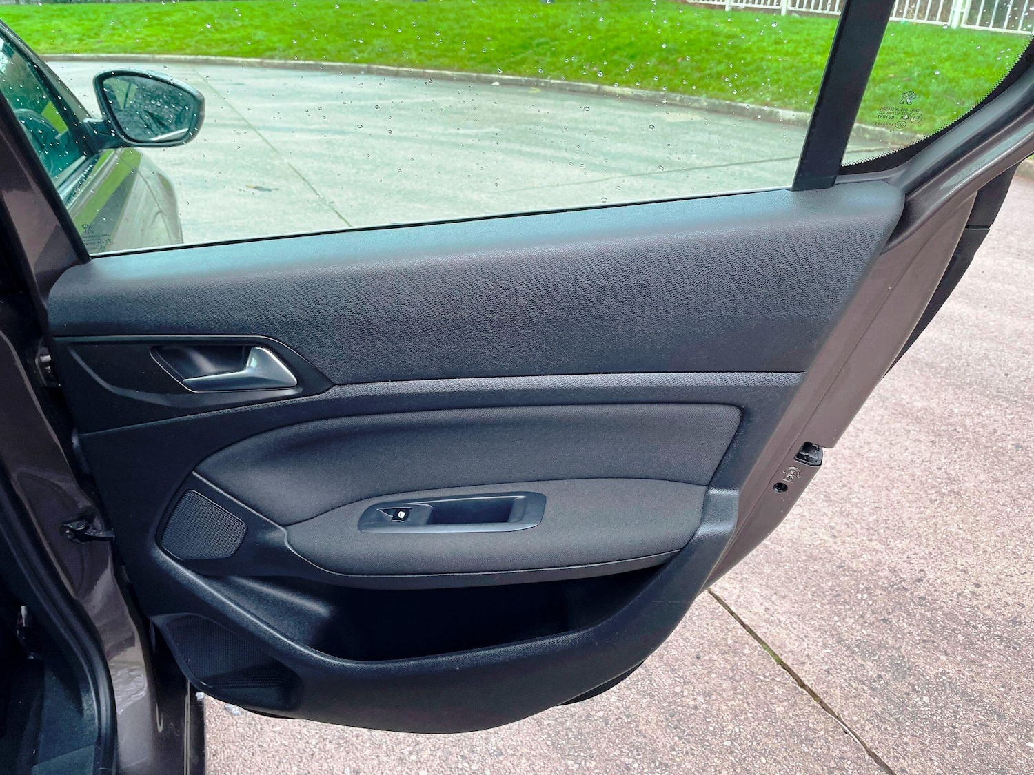 Used Peugeot 308 for sale - 77242804: Photo 31