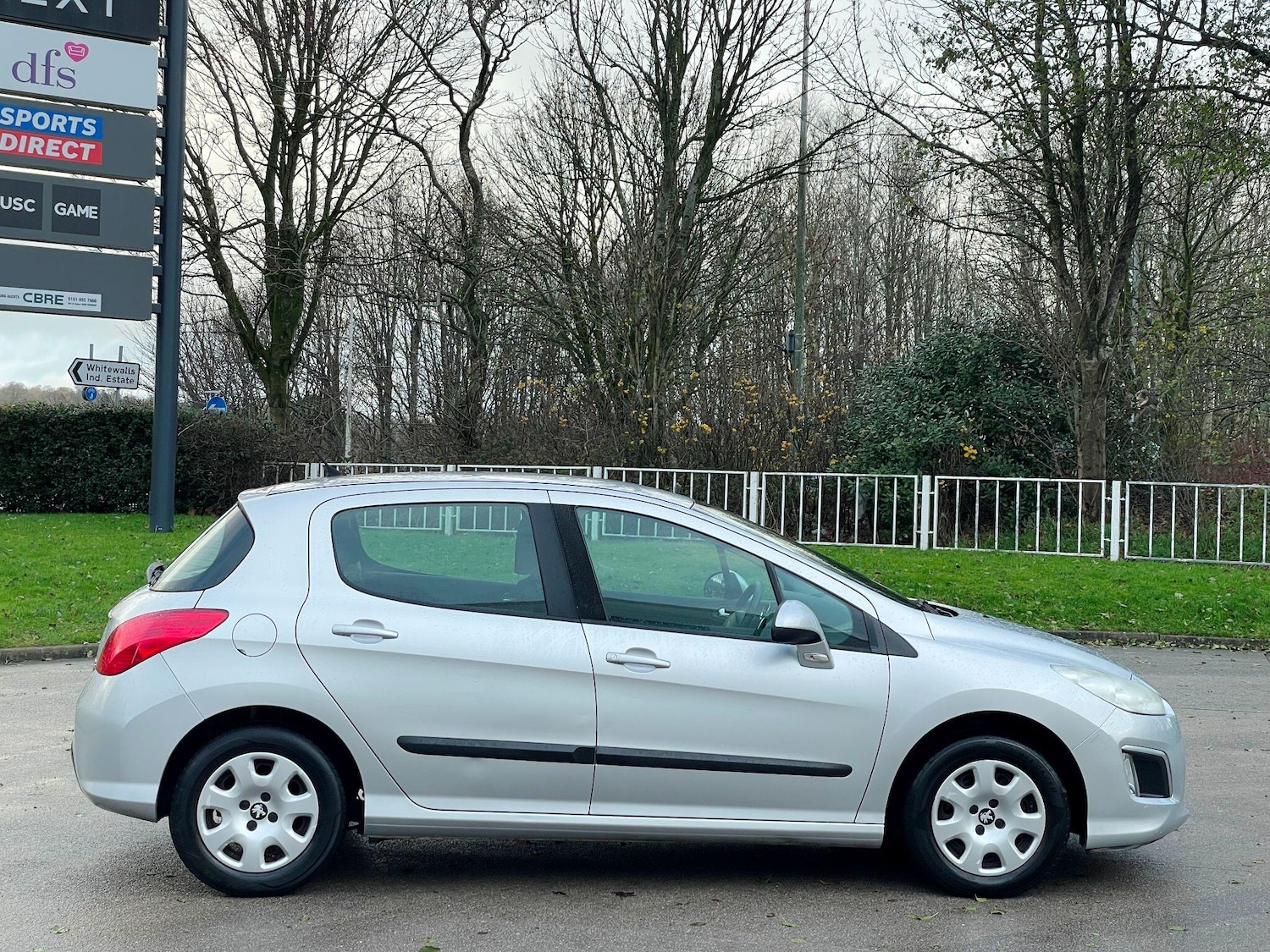 Used Peugeot 308 2012 for sale - 77174764: Photo 10