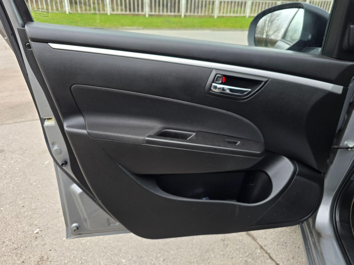 Used Suzuki Swift 2014 for sale - 77174832: Photo 33