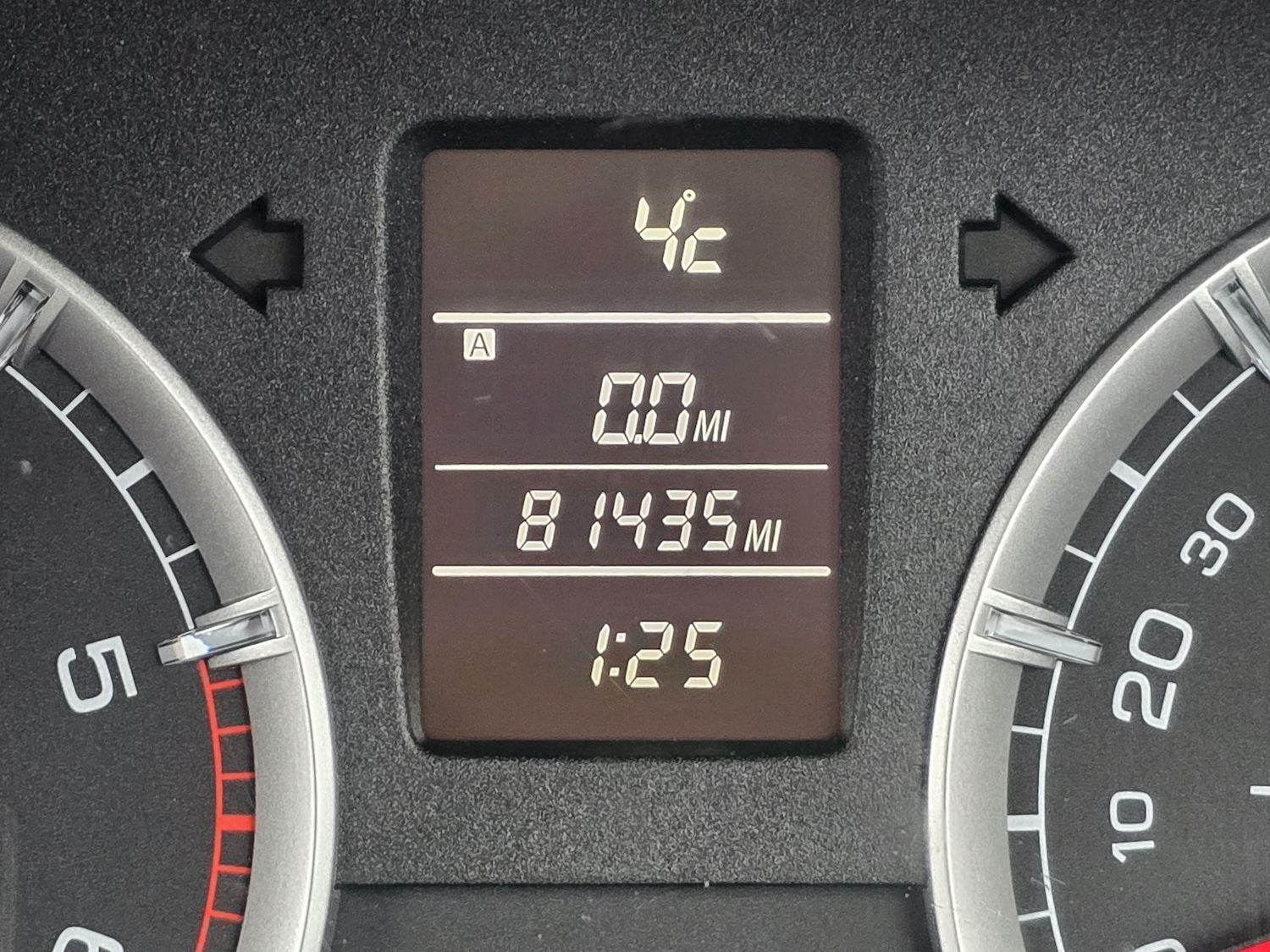 Used Suzuki Swift 2014 for sale - 77174832: Photo 55