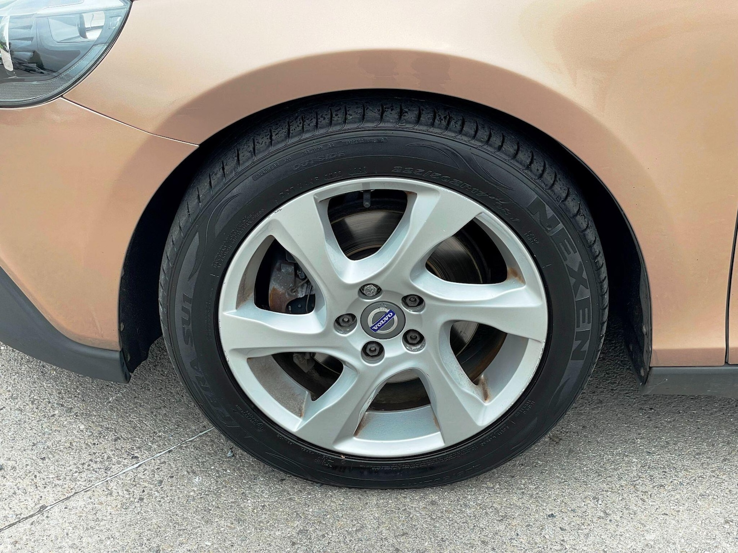 Used Volvo V40 2014 for sale - 77174853: Photo 32