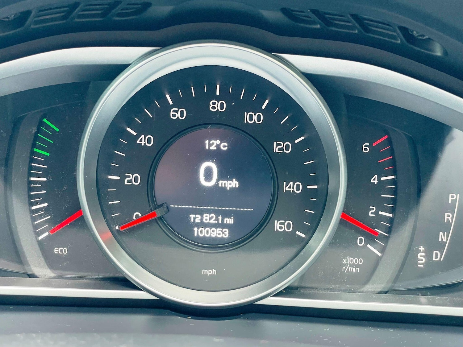 Used Volvo V40 2014 for sale - 77174853: Photo 37