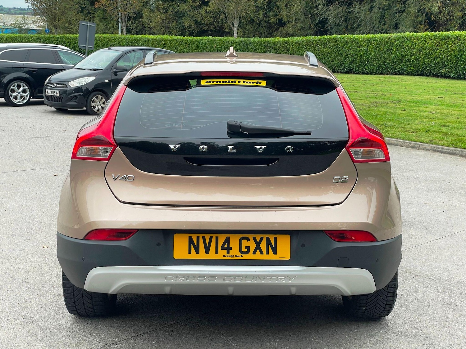 Used Volvo V40 2014 for sale - 77174853: Photo 6