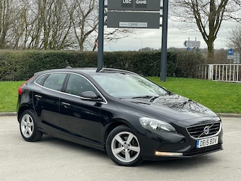 Used Volvo V40 2015 for sale - 77722709: Photo