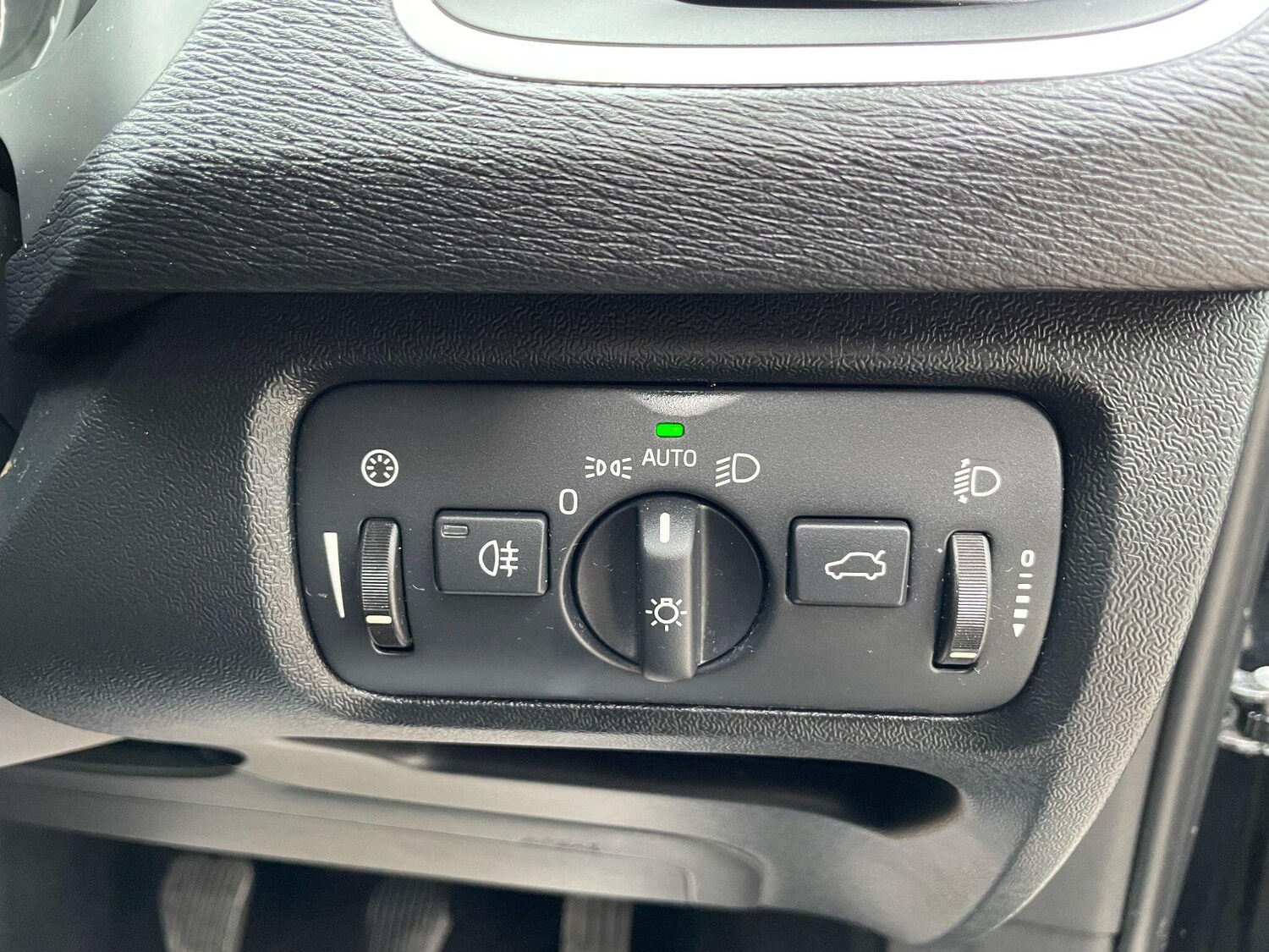 Used Volvo V40 for sale - 77722709: Photo 20