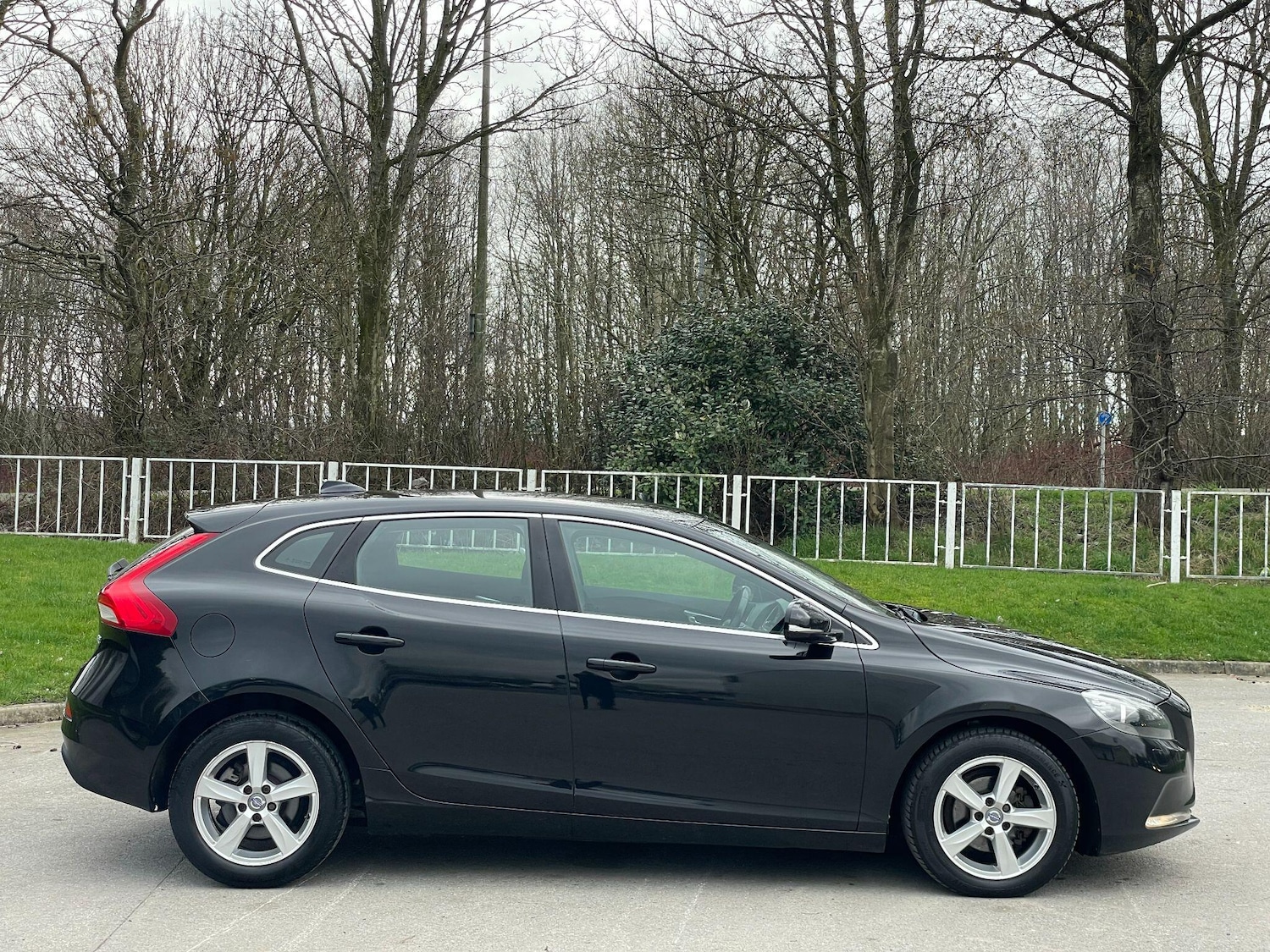 Used Volvo V40 for sale - 77722709: Photo 8