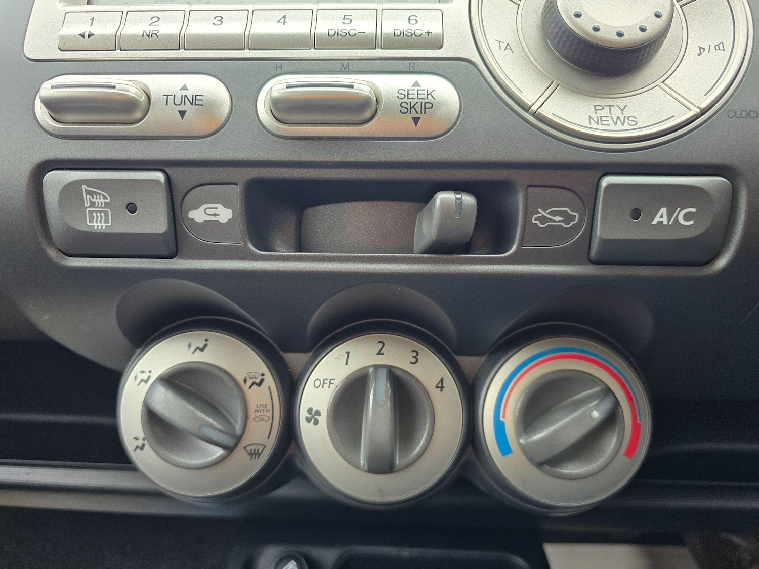 Used Honda Jazz 2007 for sale - 77174734: Photo 38