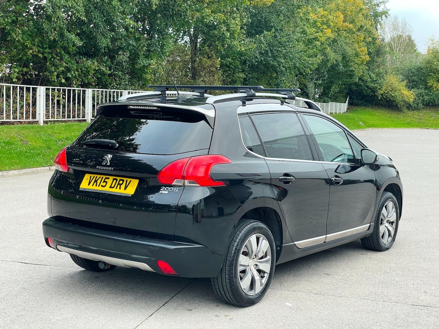 Used Peugeot 2008 2015 for sale - 77174800: Photo 10