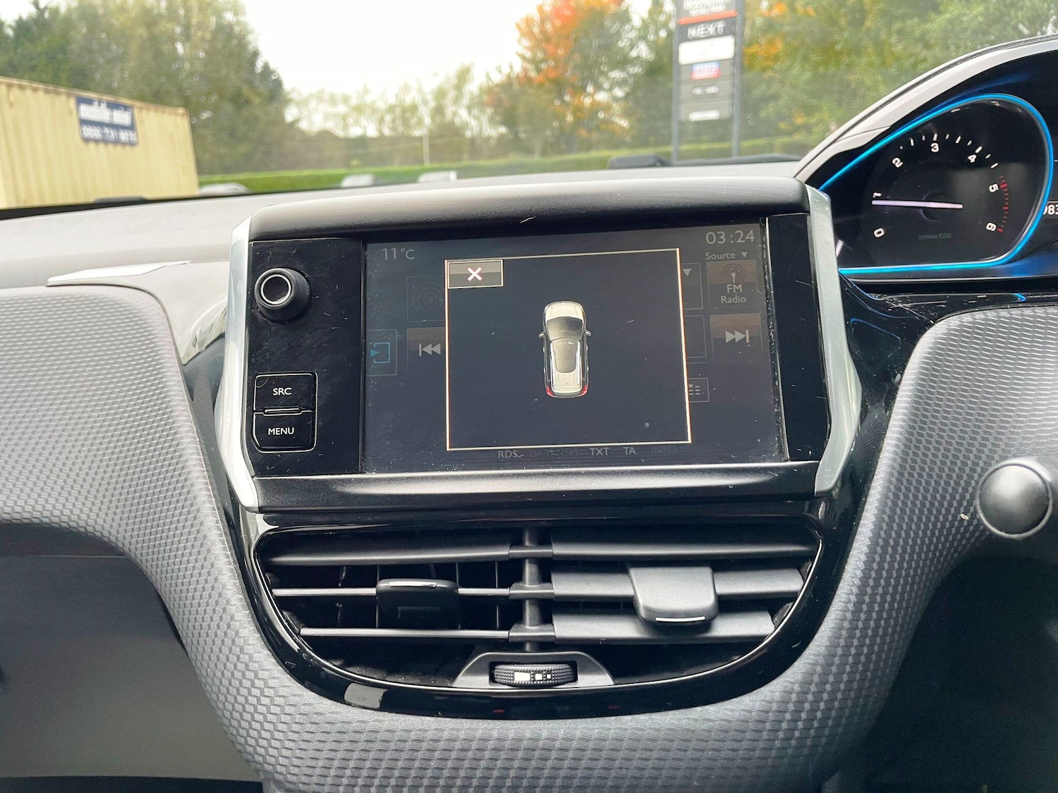 Used Peugeot 2008 2015 for sale - 77174800: Photo 32