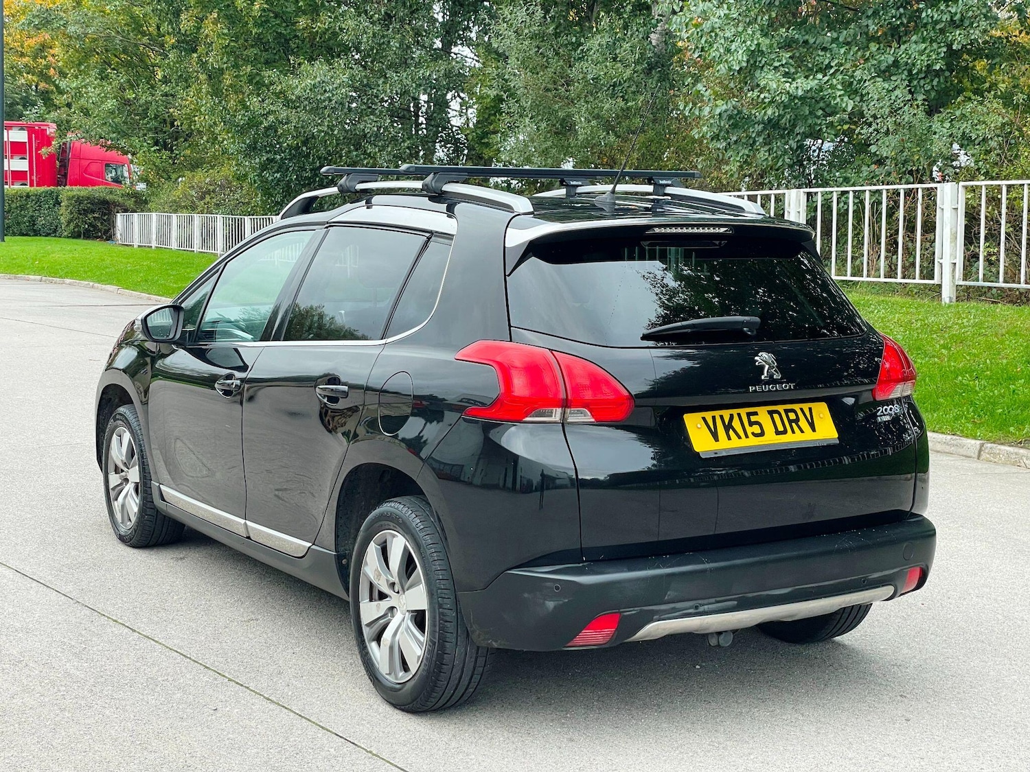 Used Peugeot 2008 2015 for sale - 77174800: Photo 5