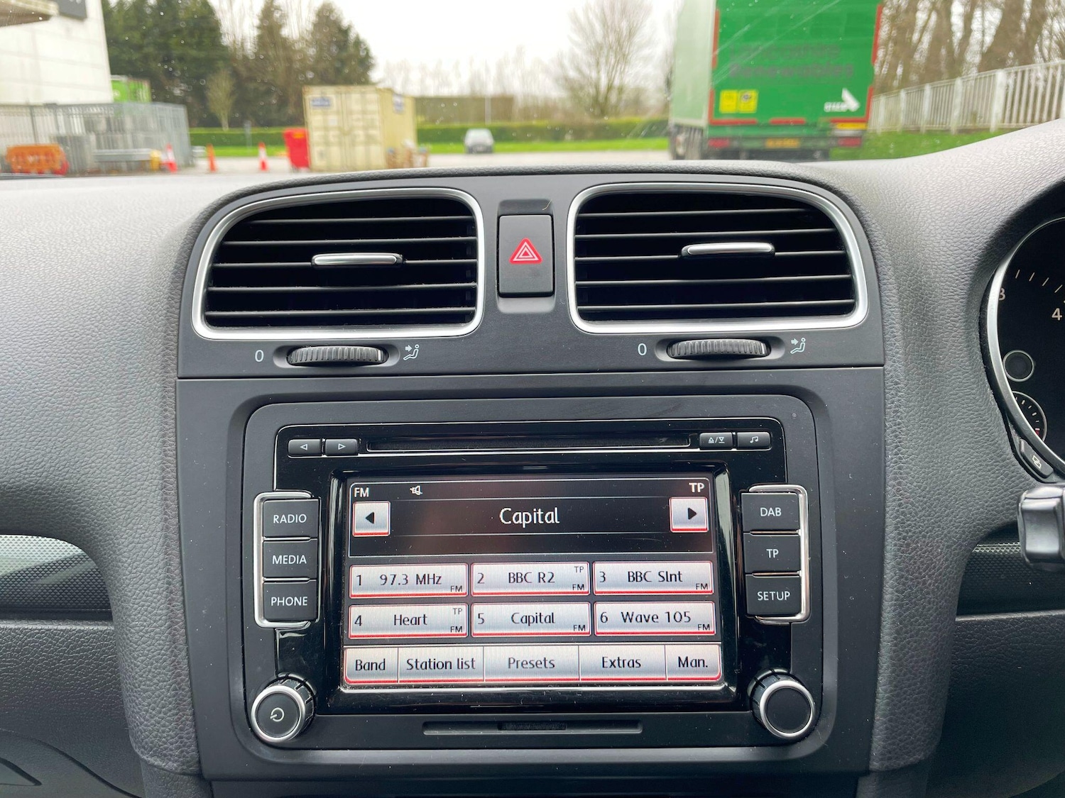 Used Volkswagen Golf 2011 for sale - 77892788: Photo 41