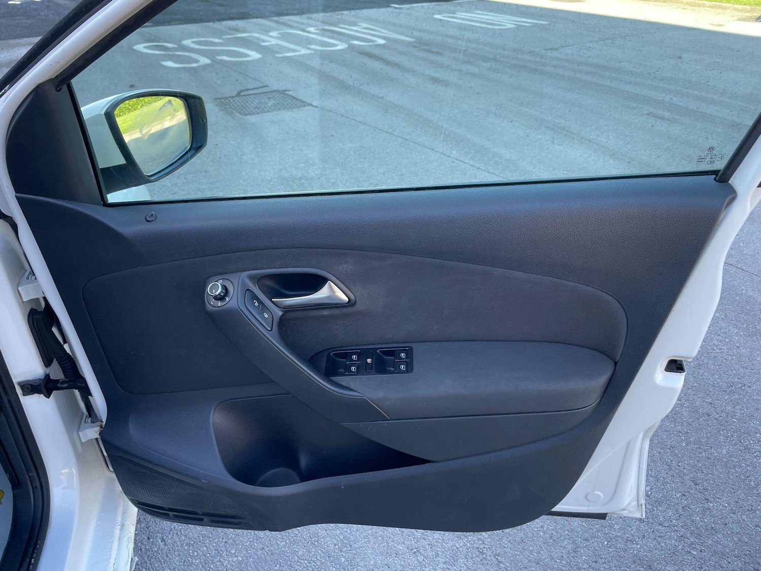 Used Volkswagen Polo 2013 for sale - 77939514: Photo 25