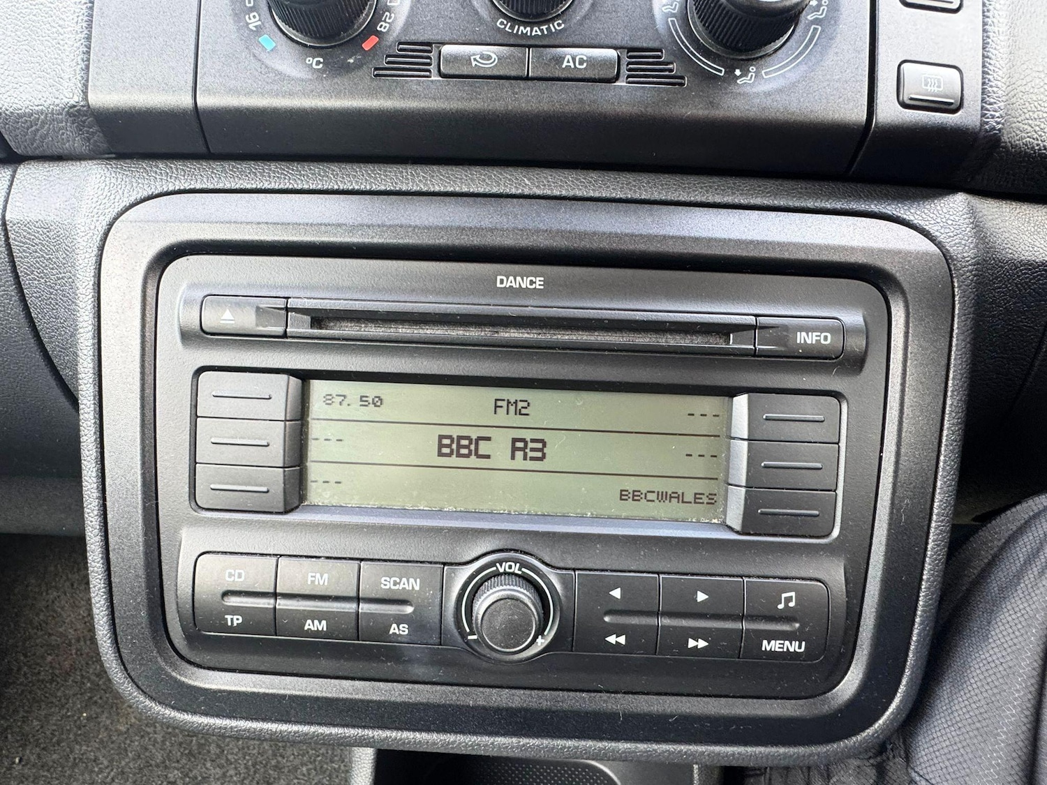 Used Skoda Fabia 2009 for sale - 77174698: Photo 38