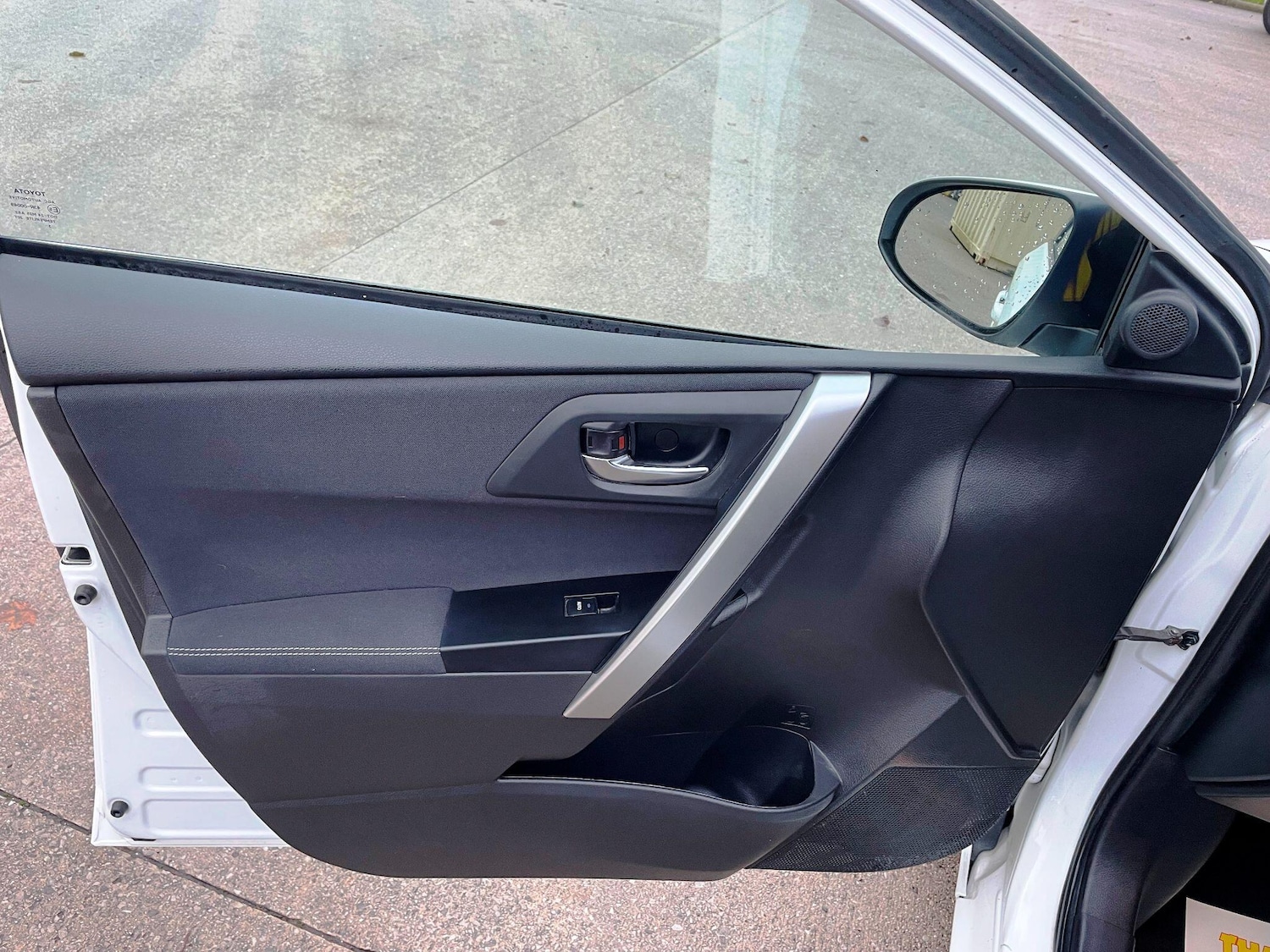 Used Toyota Auris 2014 for sale - 77174848: Photo 29