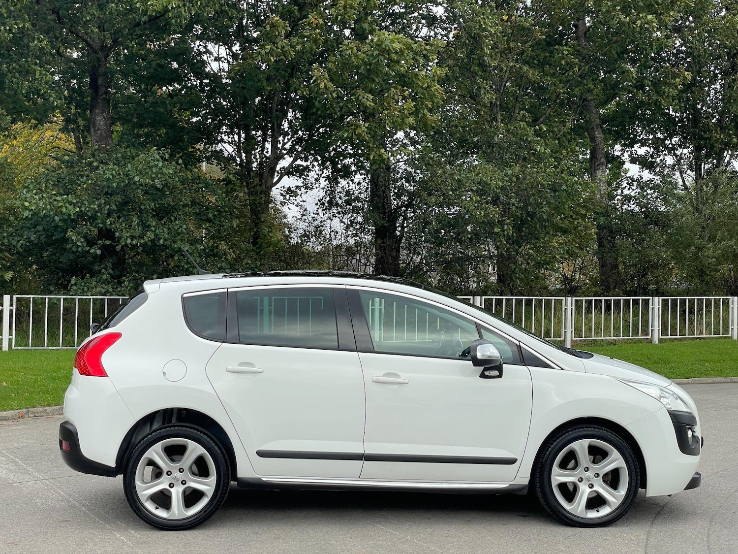 Used Peugeot 3008 2013 for sale - 77174730: Photo 10