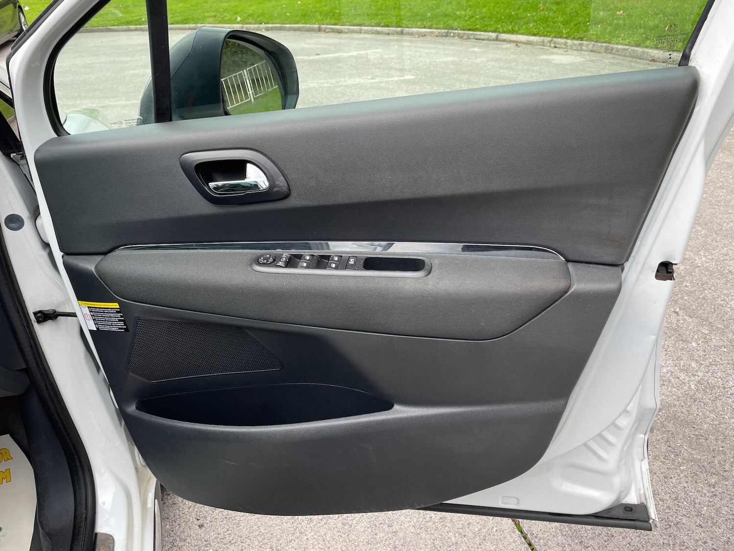 Used Peugeot 3008 2013 for sale - 77174730: Photo 22