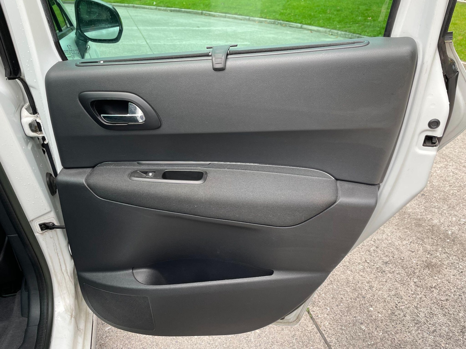 Used Peugeot 3008 2013 for sale - 77174730: Photo 24