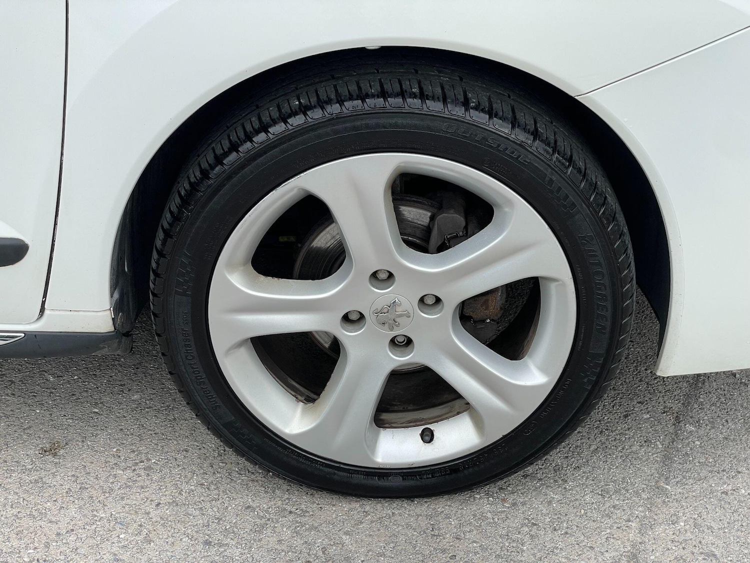 Used Peugeot 3008 2013 for sale - 77174730: Photo 27