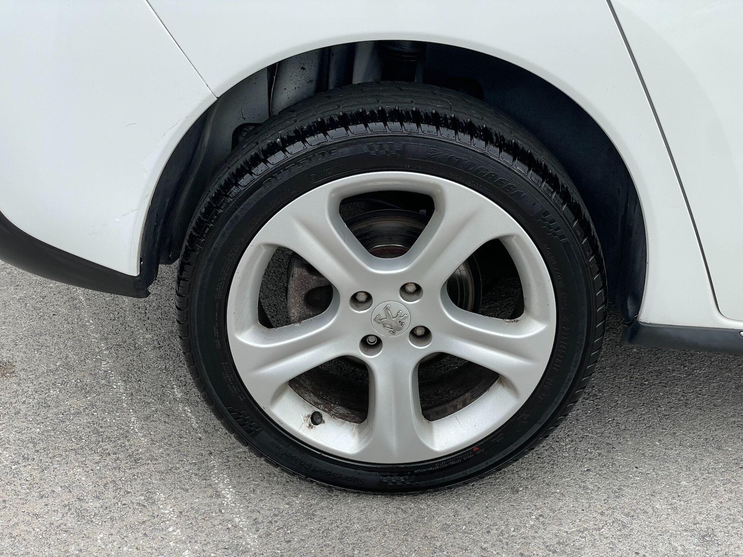 Used Peugeot 3008 2013 for sale - 77174730: Photo 28