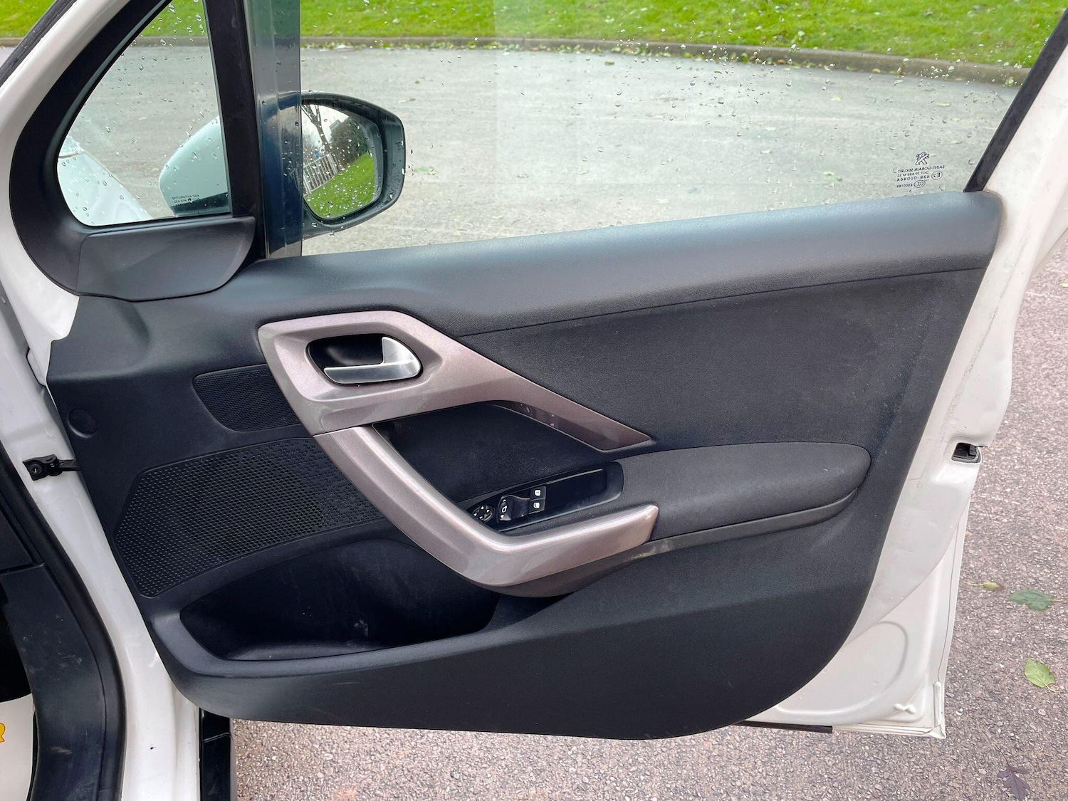 Used Peugeot 2008 2013 for sale - 77174846: Photo 20