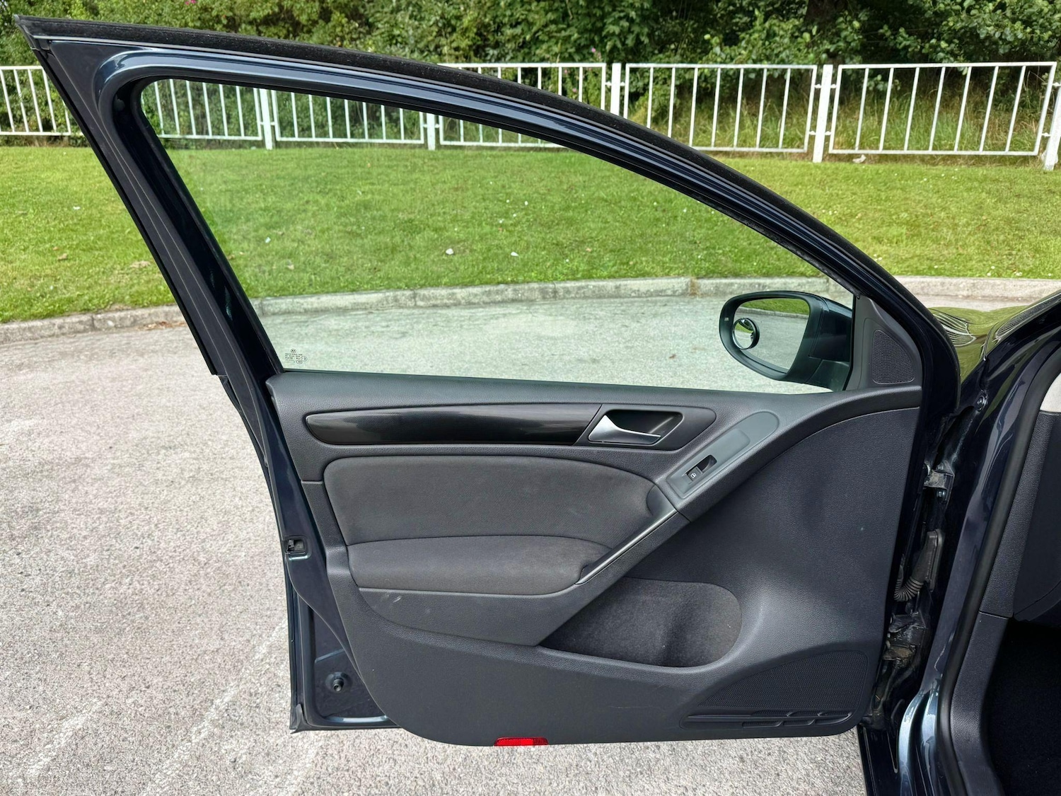 Used Volkswagen Golf 2009 for sale - 77174693: Photo 28