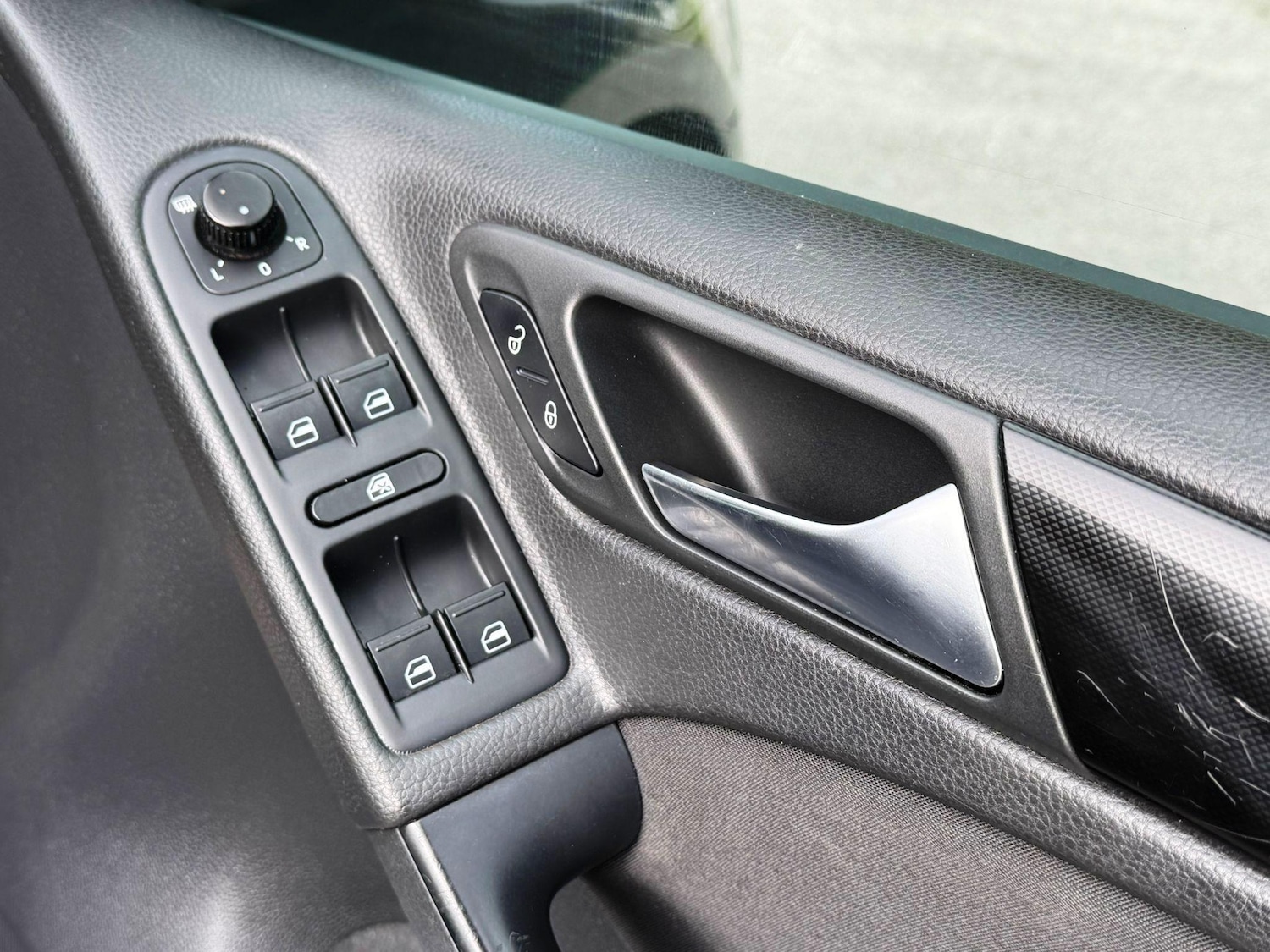 Used Volkswagen Golf 2009 for sale - 77174693: Photo 43