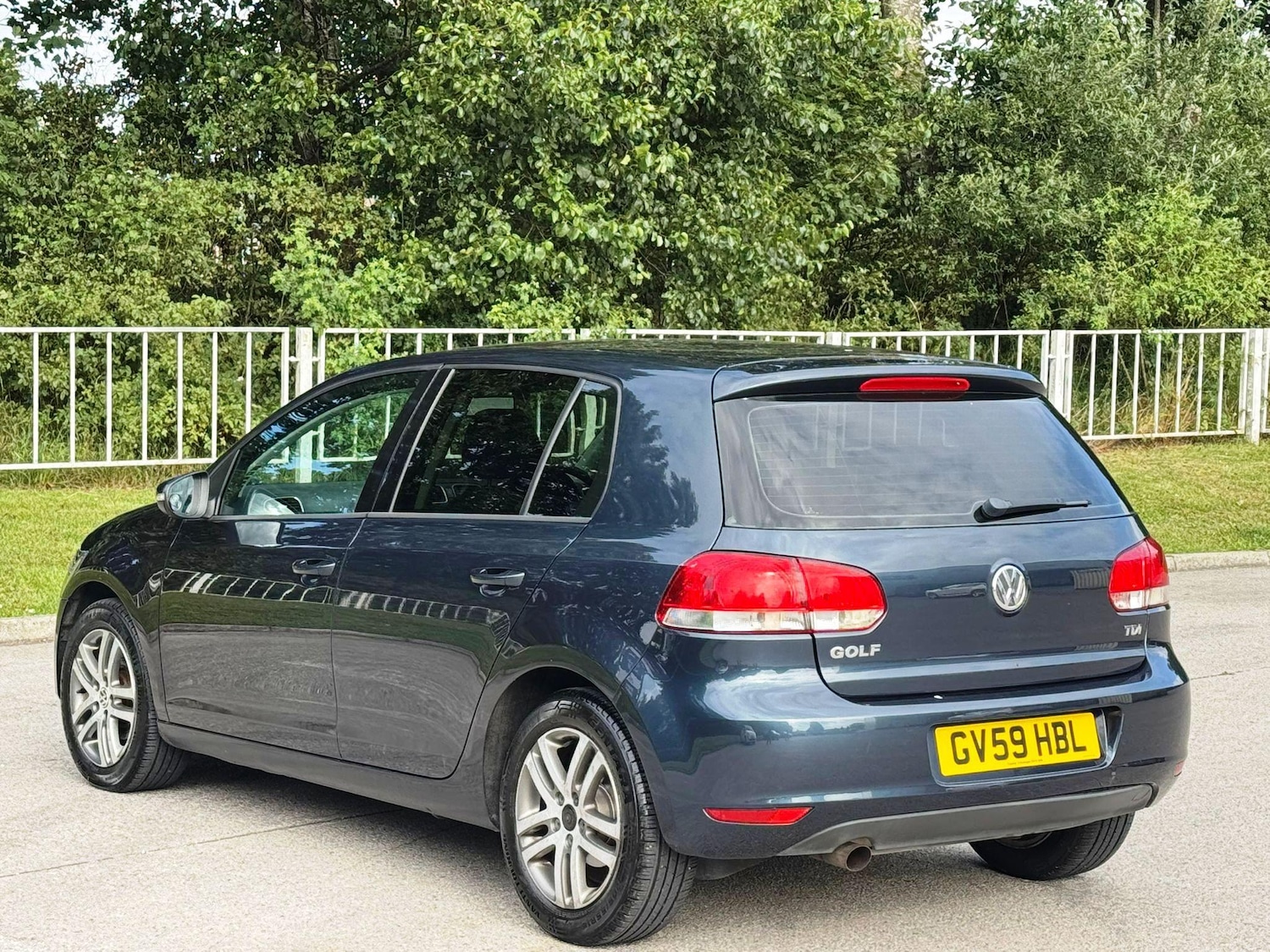 Used Volkswagen Golf 2009 for sale - 77174693: Photo 7