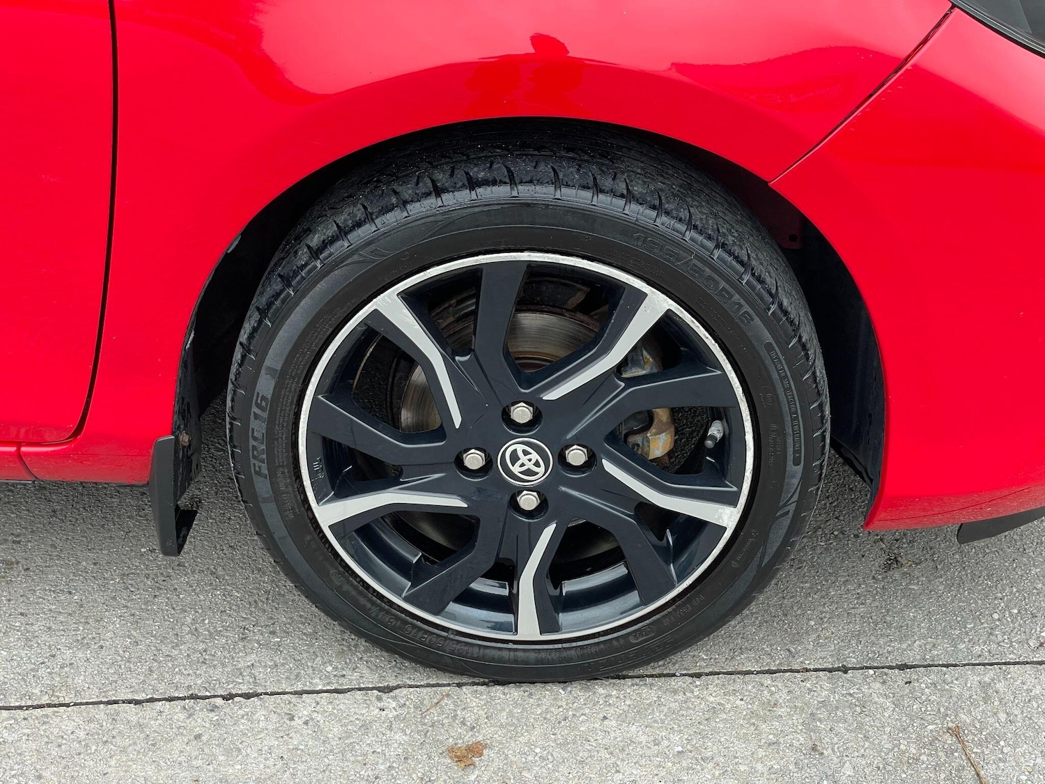 Used Toyota Yaris 2015 for sale - 77174702: Photo 21