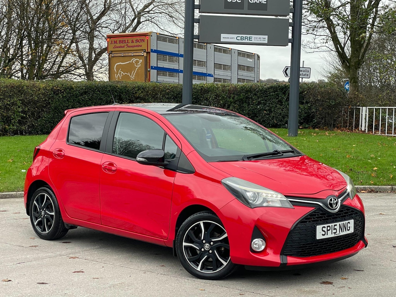 Used Toyota Yaris 2015 for sale - 77174702: Photo 3