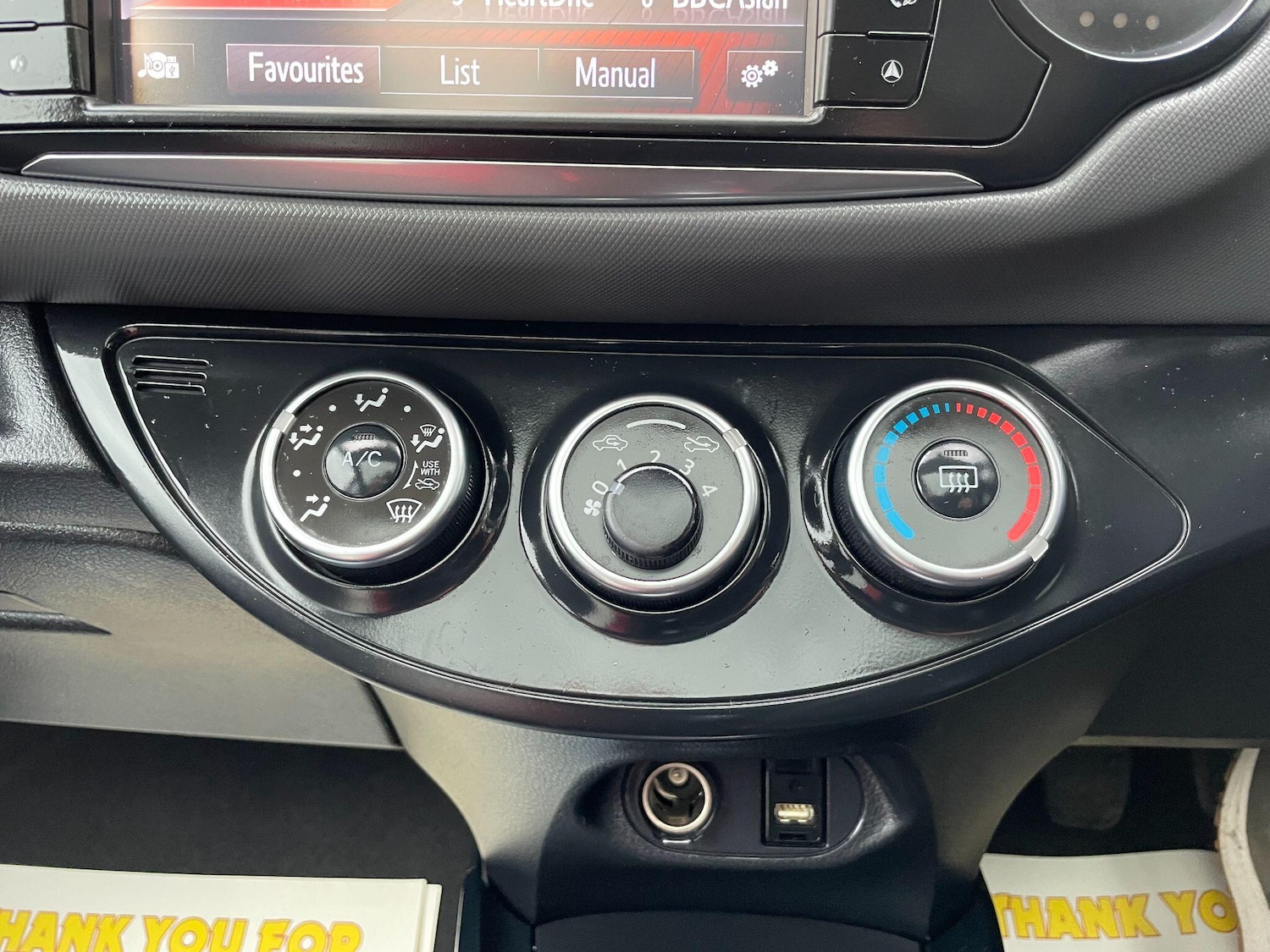 Used Toyota Yaris 2015 for sale - 77174702: Photo 45