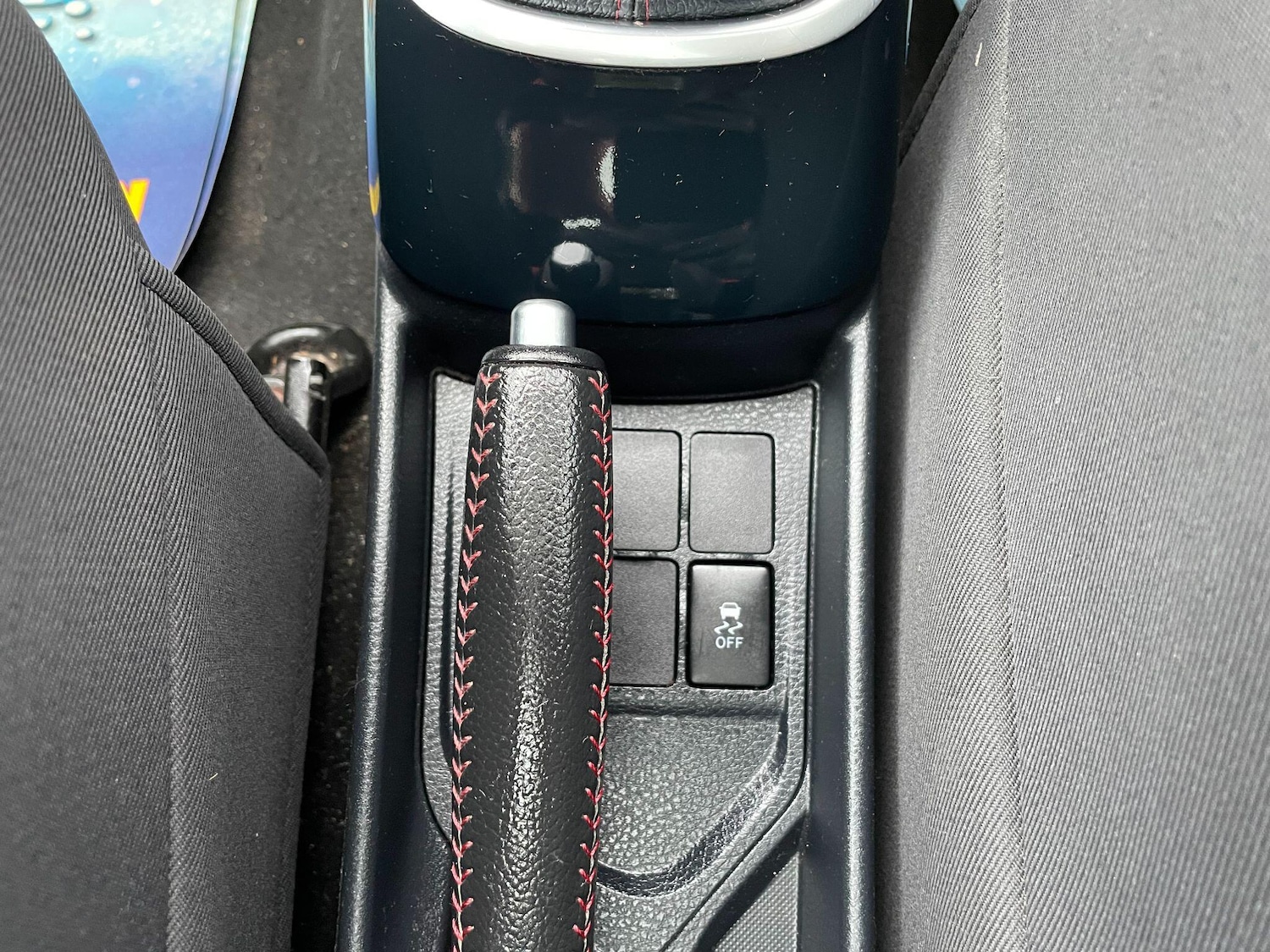 Used Toyota Yaris 2015 for sale - 77174702: Photo 51