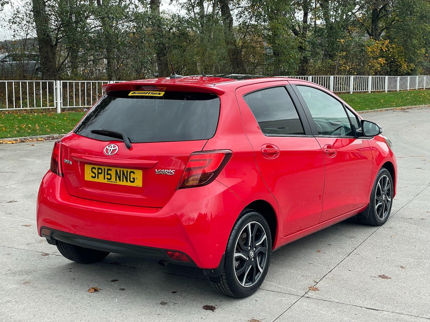 Used Toyota Yaris 2015 for sale - 77174702: Photo 9
