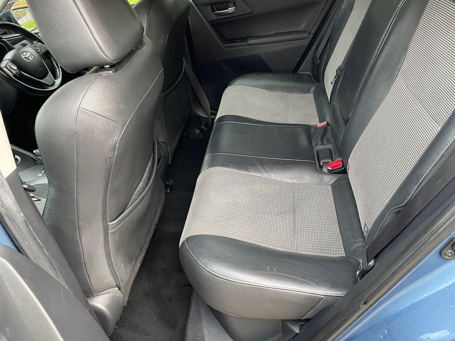 Used Toyota Auris 2015 for sale - 77174711: Photo 31