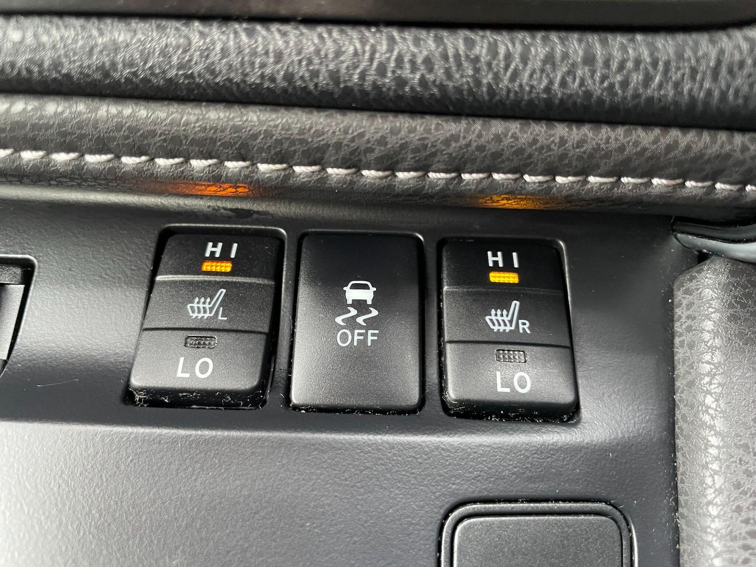 Used Toyota Auris 2015 for sale - 77174711: Photo 48