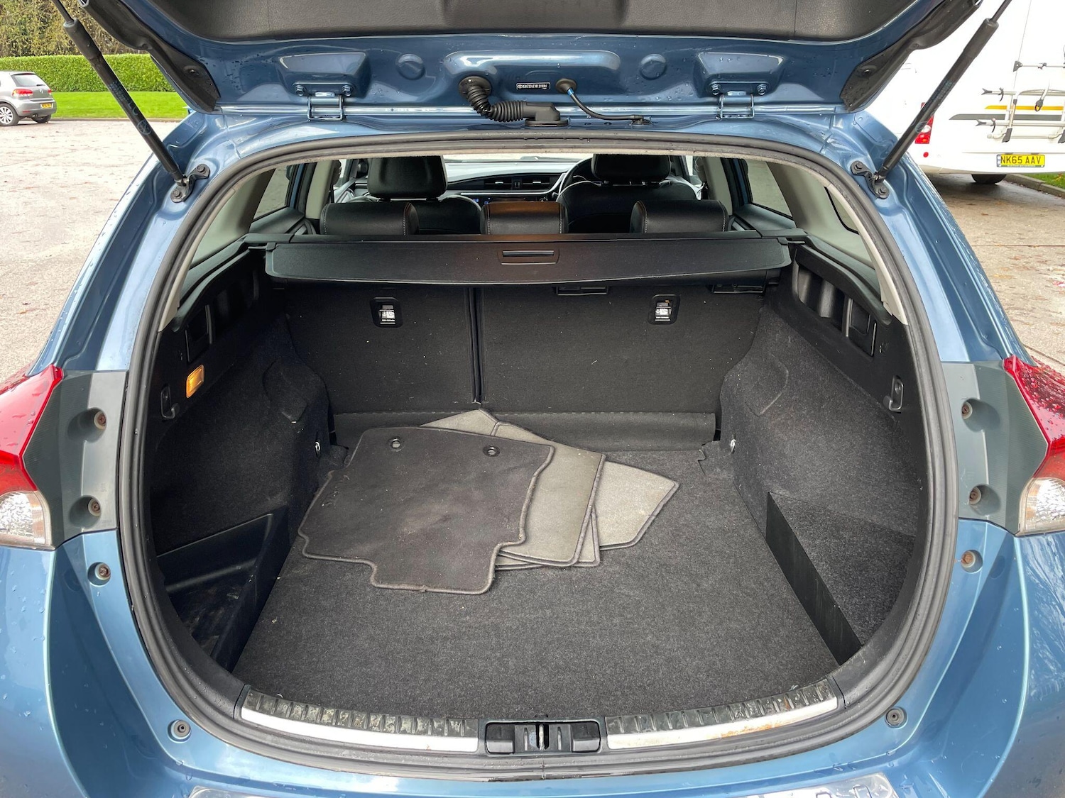 Used Toyota Auris 2015 for sale - 77174711: Photo 54