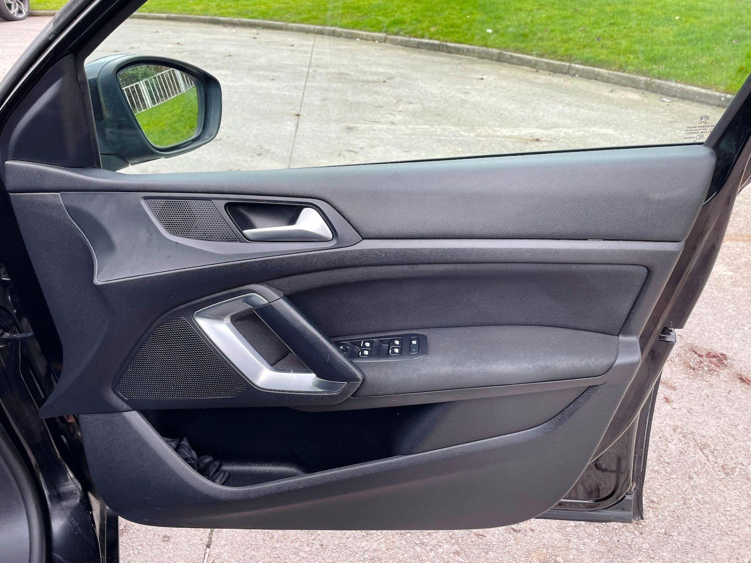 Used Peugeot 308 2016 for sale - 77559502: Photo 25