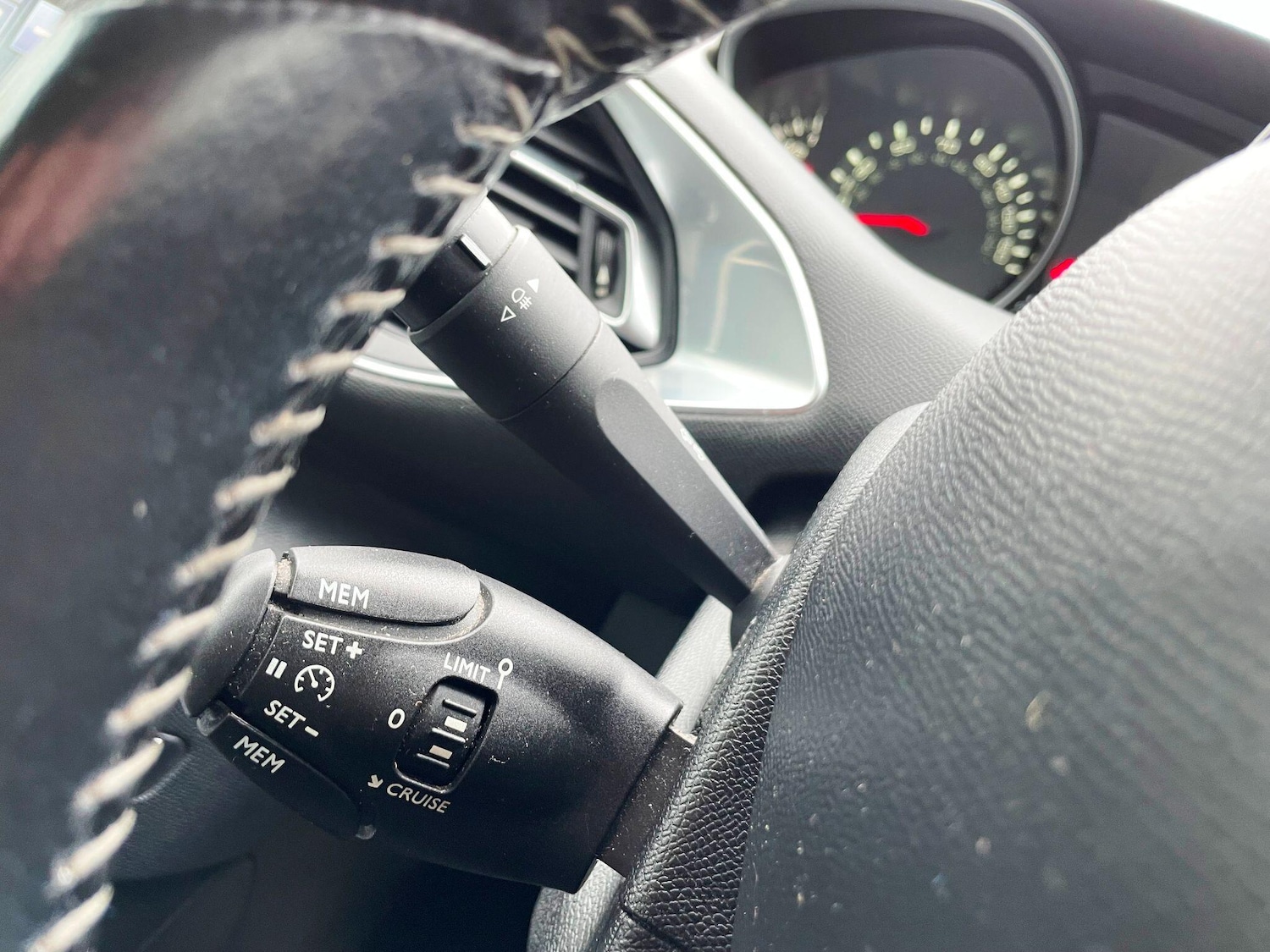 Used Peugeot 308 2016 for sale - 77559502: Photo 39