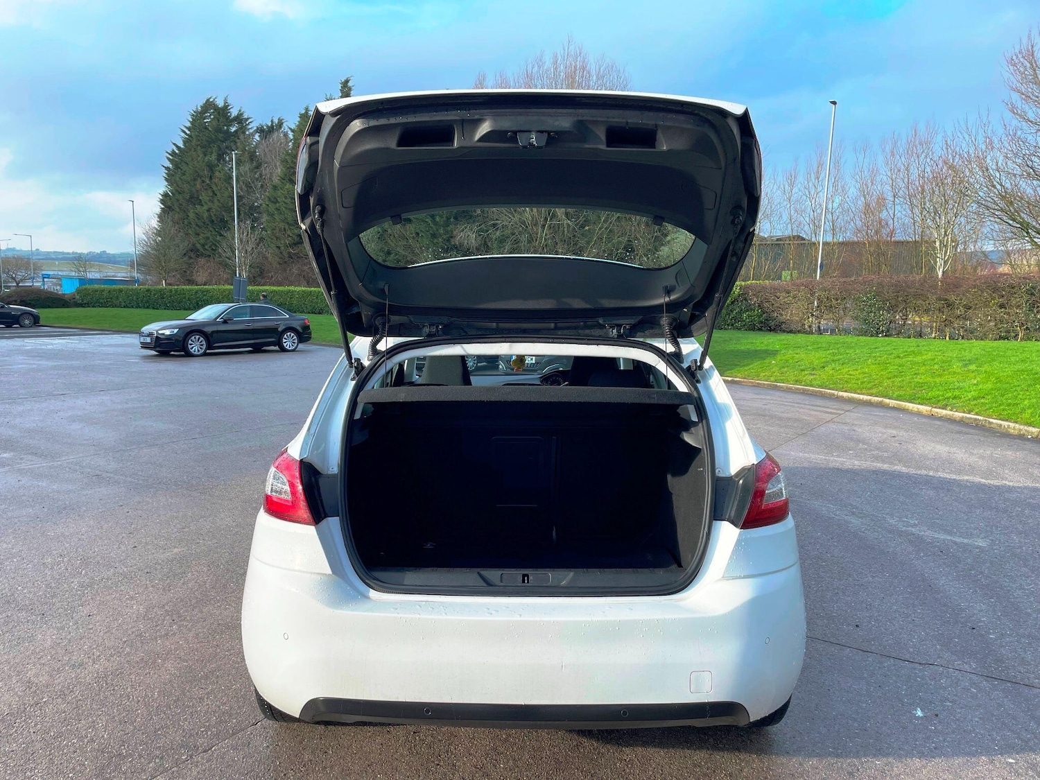 Used Peugeot 308 for sale - 77242672: Photo 49