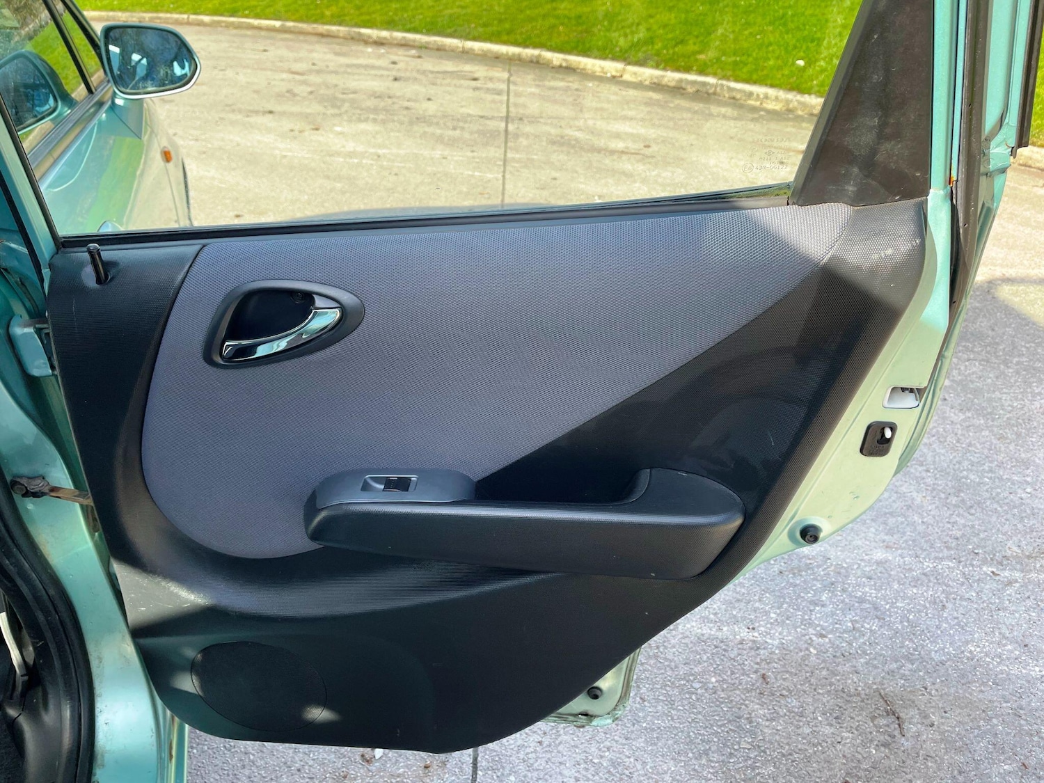 Used Honda Jazz 2004 for sale - 77559335: Photo 19