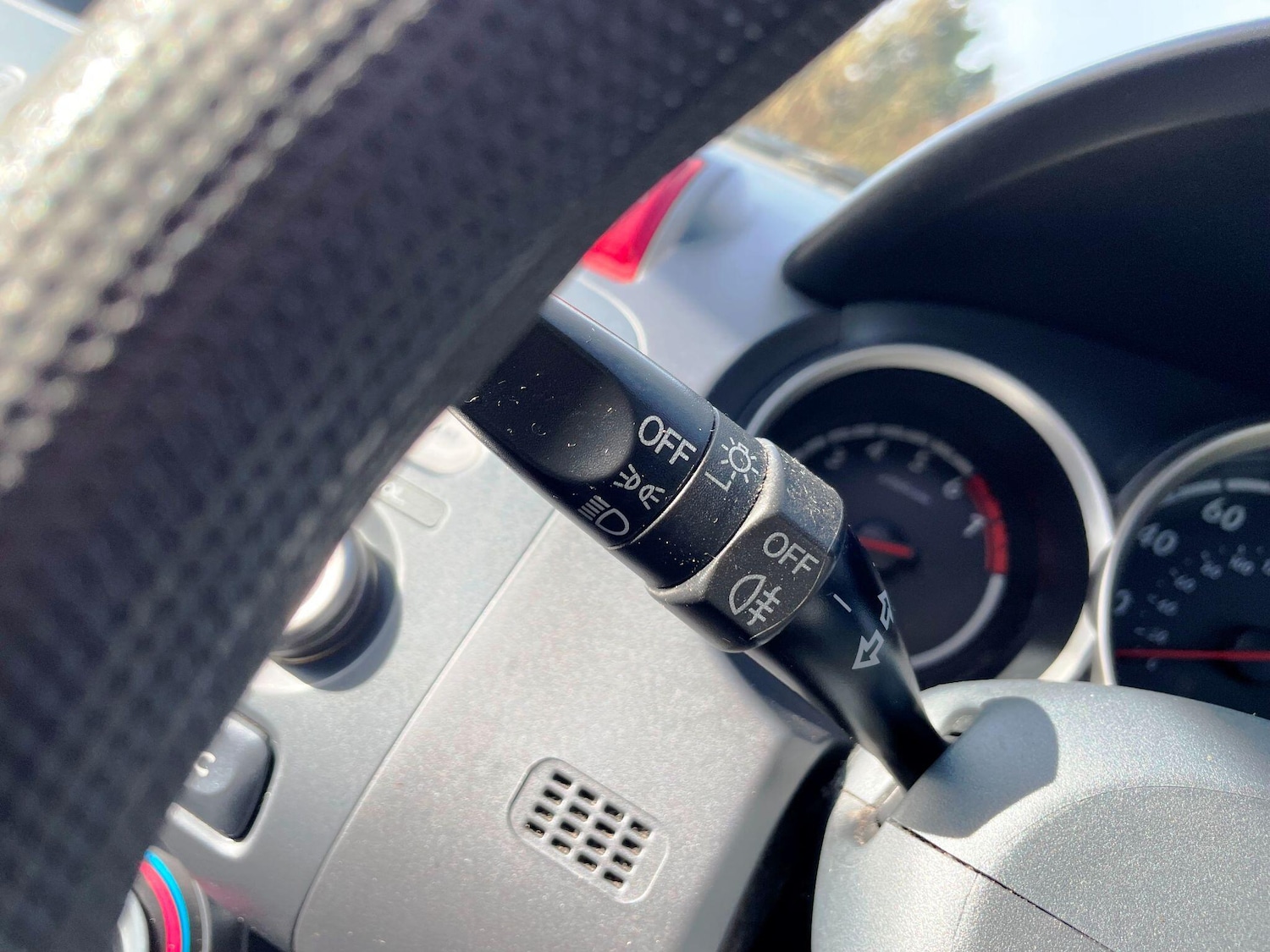 Used Honda Jazz 2004 for sale - 77559335: Photo 33